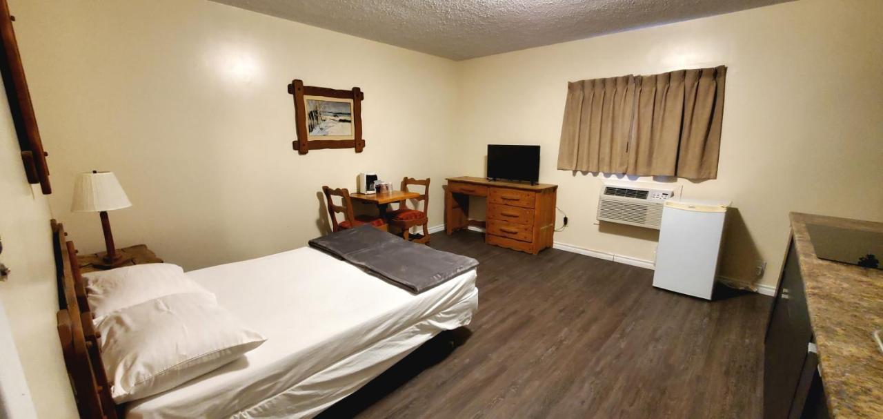 Agassiz Park Lodge - Under New Management McCreary Экстерьер фото