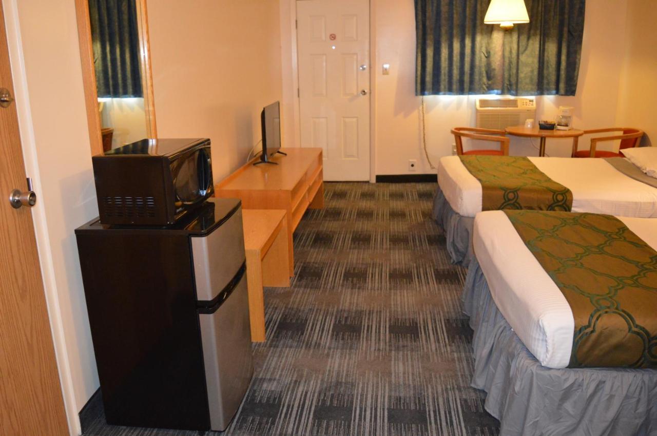 Agassiz Park Lodge - Under New Management McCreary Экстерьер фото