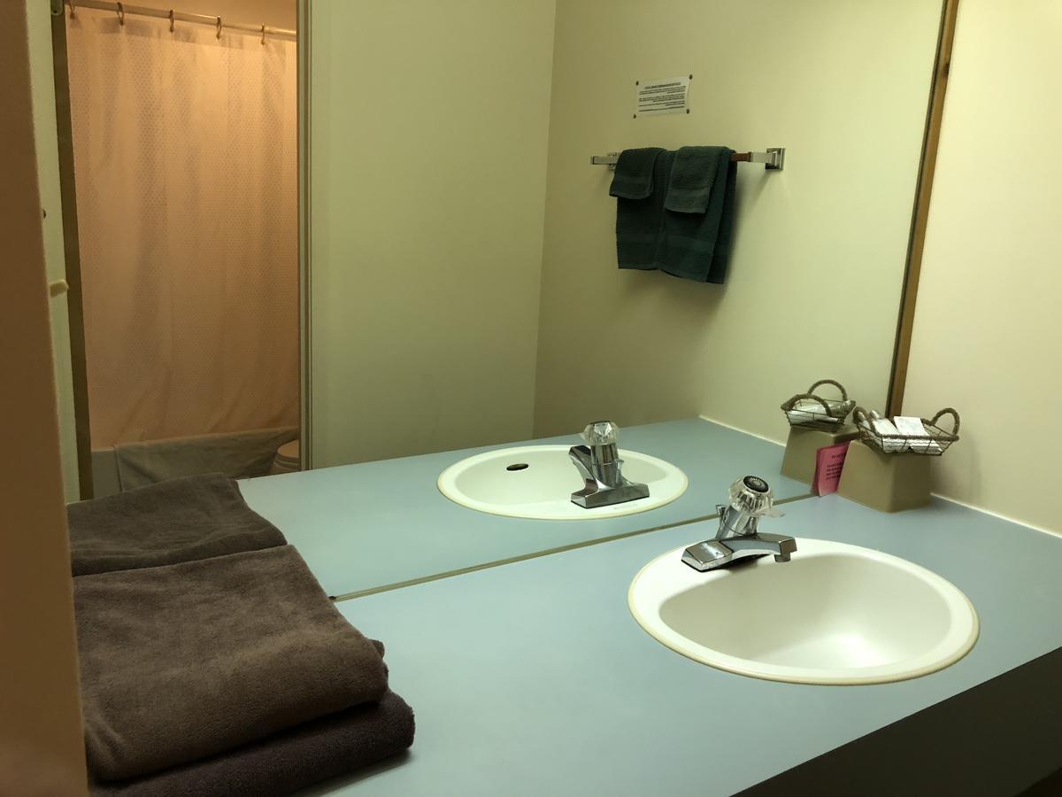 Agassiz Park Lodge - Under New Management McCreary Экстерьер фото