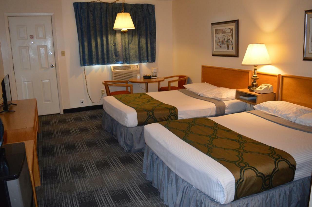 Agassiz Park Lodge - Under New Management McCreary Экстерьер фото