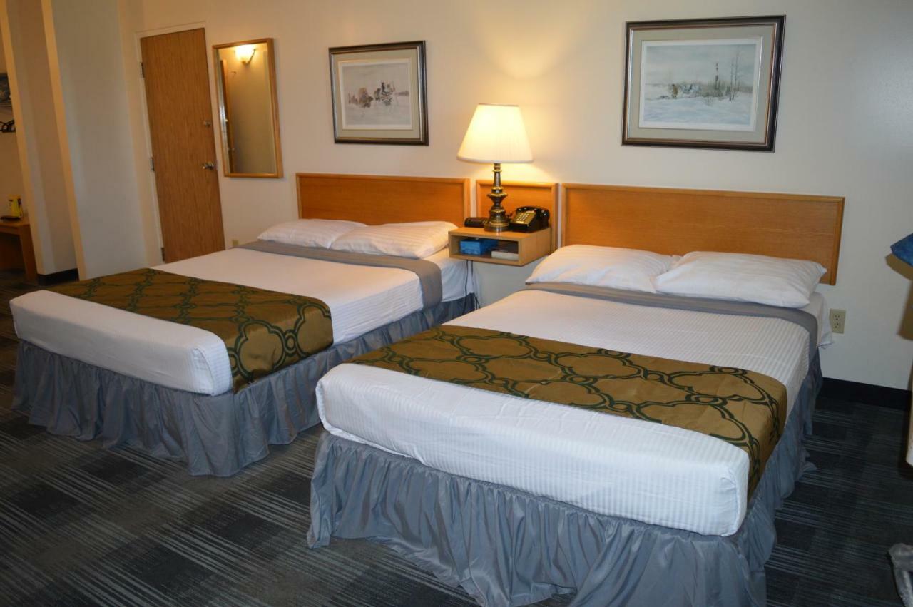 Agassiz Park Lodge - Under New Management McCreary Экстерьер фото